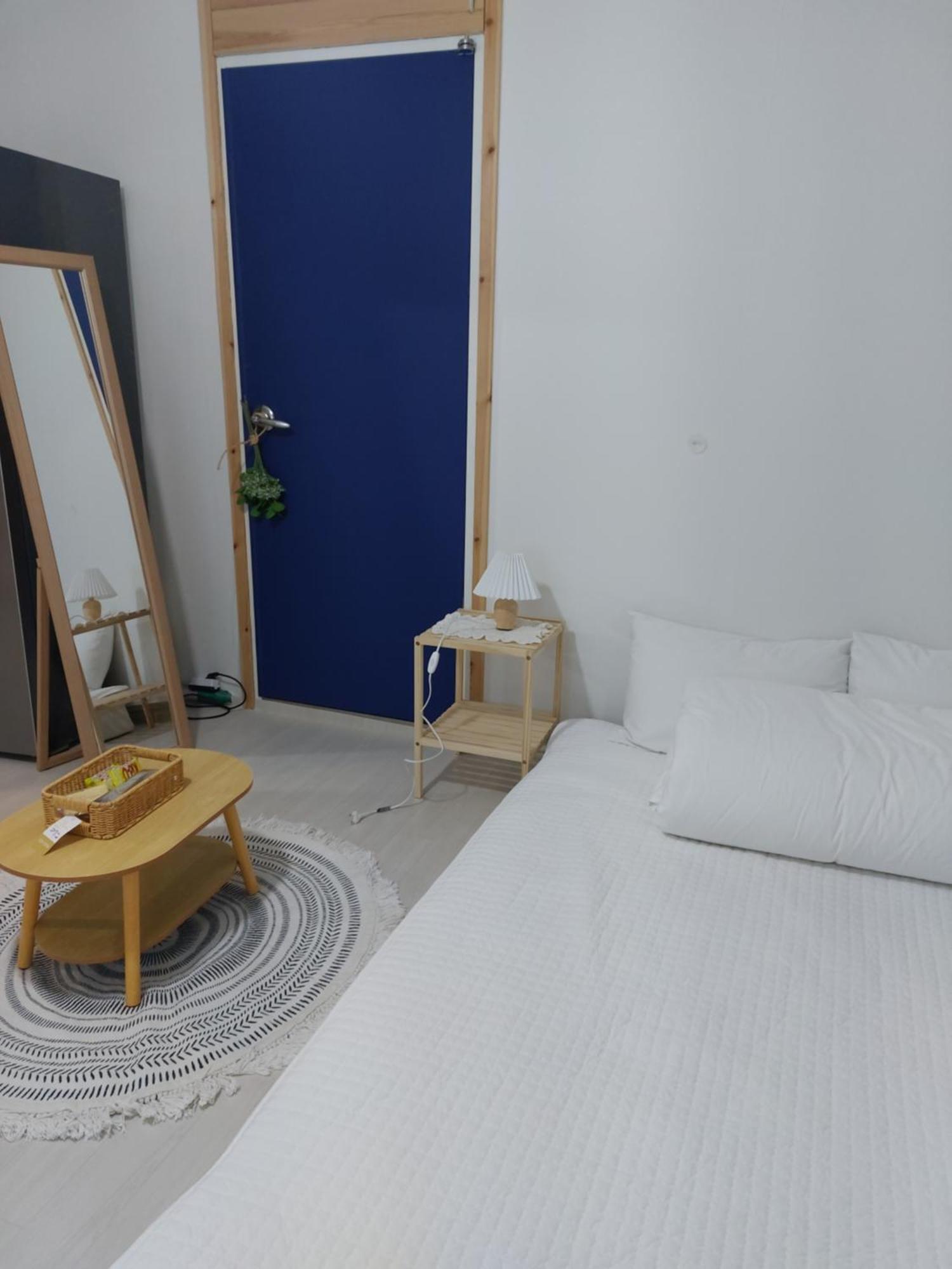 Blau Guesthouse Gyeongju Exterior photo